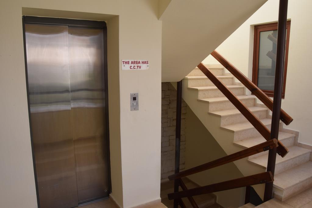 Vagelis Apartments Malia Exterior photo