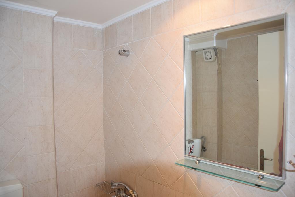 Vagelis Apartments Malia Exterior photo