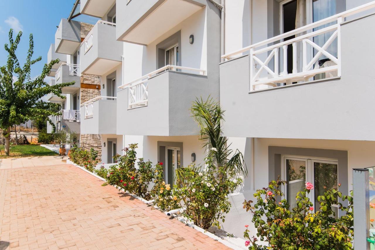 Vagelis Apartments Malia Exterior photo