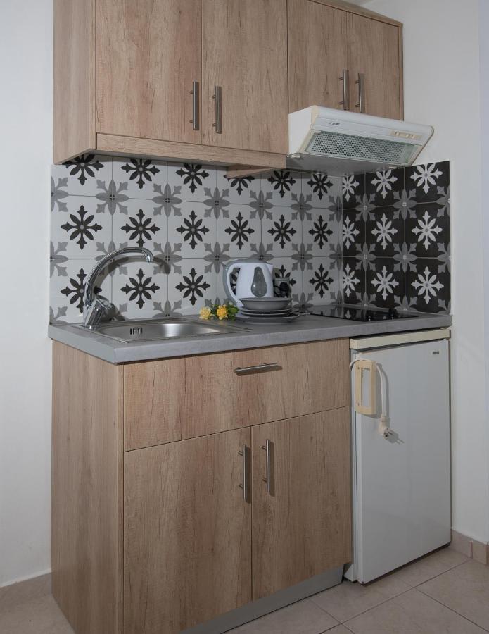 Vagelis Apartments Malia Exterior photo